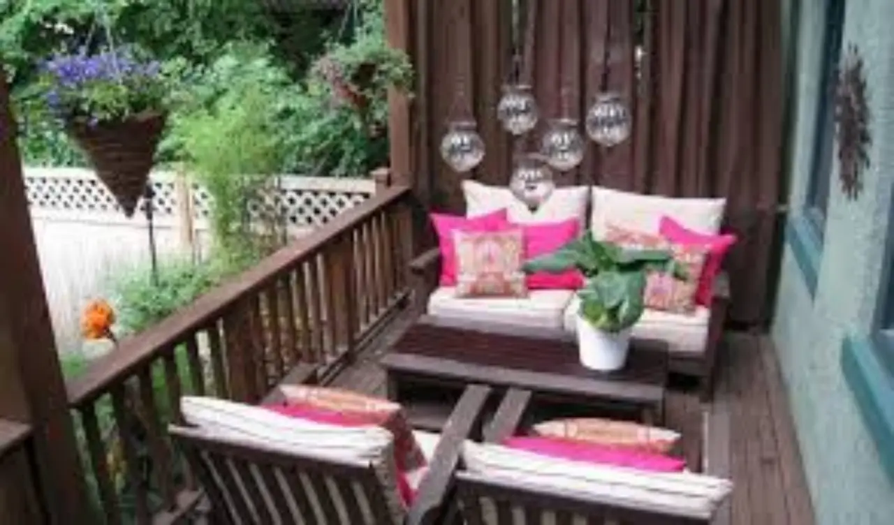 Trasforma subito il balcone in un rifugio anti-zanzare: le varietà aromatiche consigliate dalla Società Botanica Italiana Trasforma subito il balcone in un rifugio anti-zanzare: le varietà aromatiche consigliate dalla Società Botanica Italiana